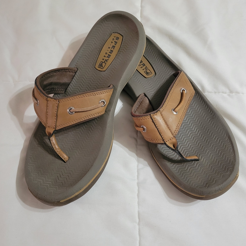 Sperry Brown Leather Thong Sandals with Gray Footbed
